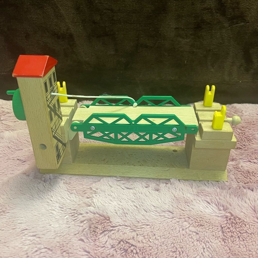Bridge wooden Railway   - Picture 7 of 8